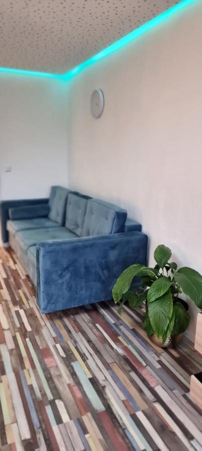 Studio-Apartment ' Andrei 1 ' - Neu In Neuburg An Der Donau Exterior photo
